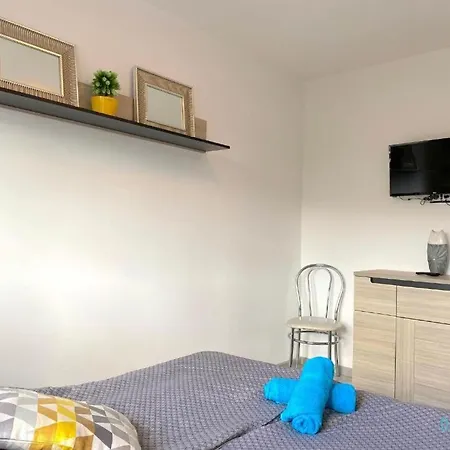 公寓 Violet - 10 Min To Old Town Gdansk,pkp & Shopping Mall *